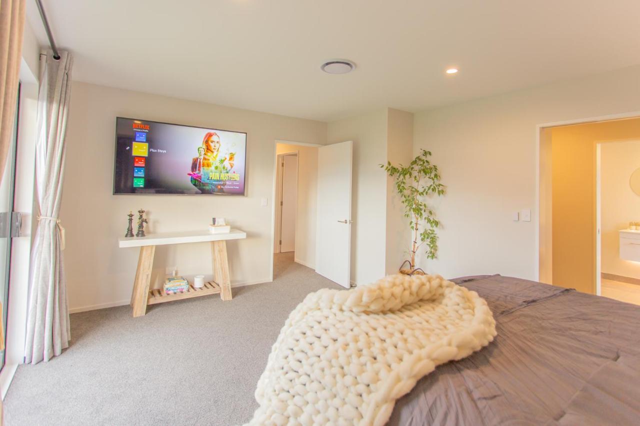 Holiday home New Luxury With Games And Park Outlook Sleeps 12, 26 Mins From Chc Airport Lincoln